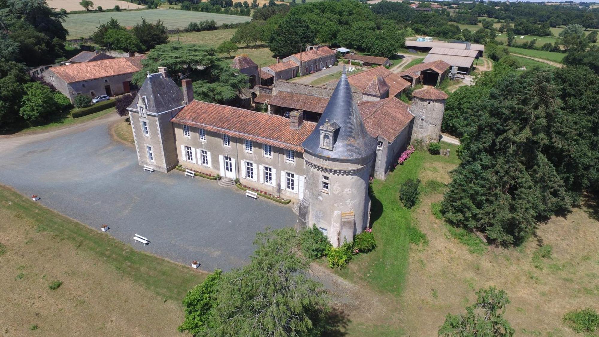 Vila Manoir De Ponsay Chantonnay Exteriér fotografie
